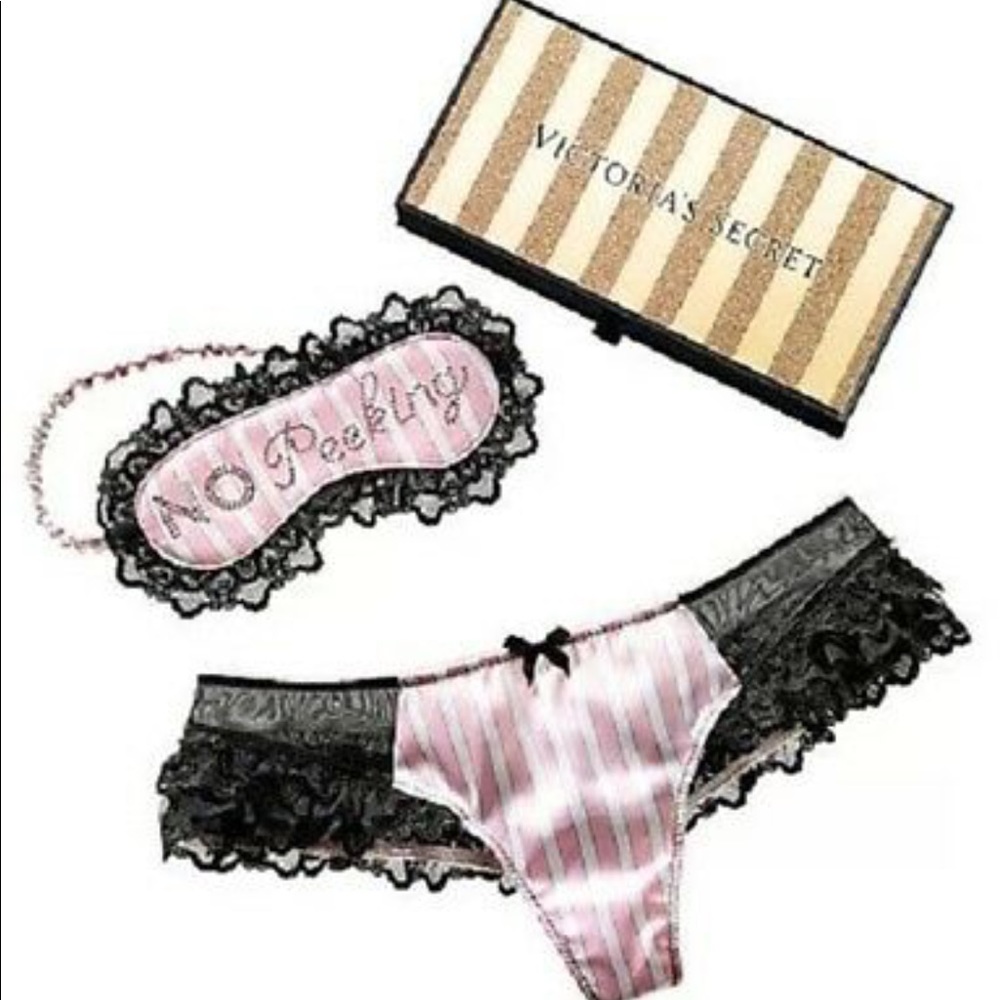 COPY - Victoria's Secret Ruffle Panty&Eye Mask Gift Set M
